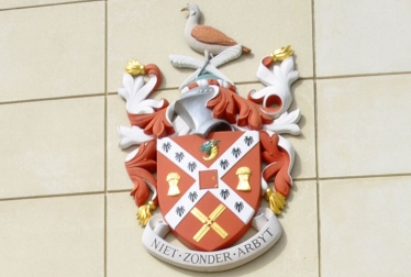 South Cambridgeshire District Council's crest.